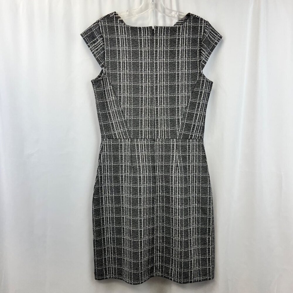 Banana Republic Womens Cap Sleeve Sheath Dress Black/White Plaid Size 8 Zip - Picture 7 of 9
